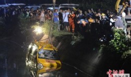 湖南最新事故爆料消息,多车连环相撞，现场情况紧急！